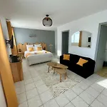 Les Trois Cedres 3* Saint-Ouen-d'Aunis
