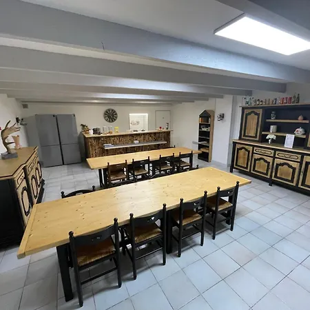 Gasthuis Les Trois Cedres