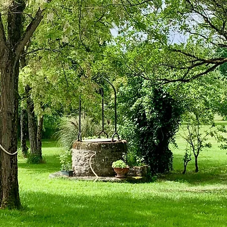 Gasthuis Les Trois Cedres Saint-Ouen-d'Aunis