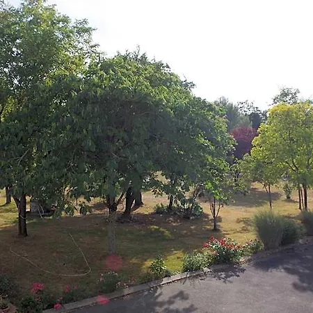 Les Trois Cedres Guest house Saint-Ouen-d'Aunis