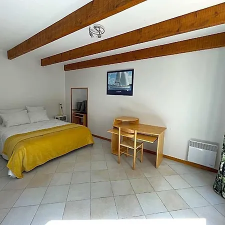 Les Trois Cedres Guest house