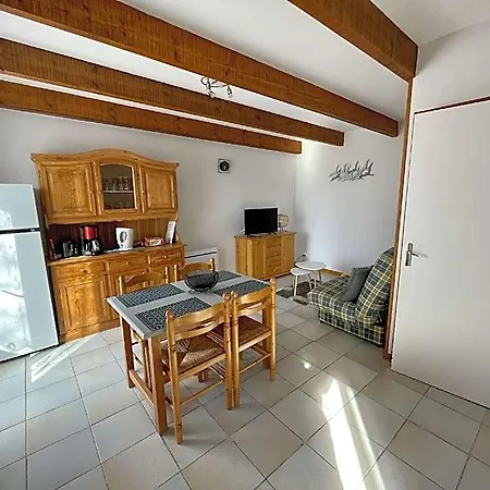 Guest house Les Trois Cedres Saint-Ouen-d'Aunis