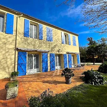 Les Trois Cedres Guest house